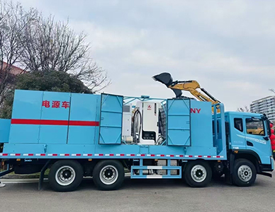 移动储能车3.jpg
