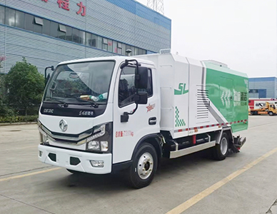 1760086447771465.jpg 清扫车.jpg