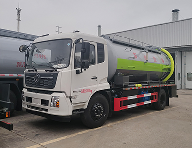 1760086474597660.jpg 清洗吸污车.jpg